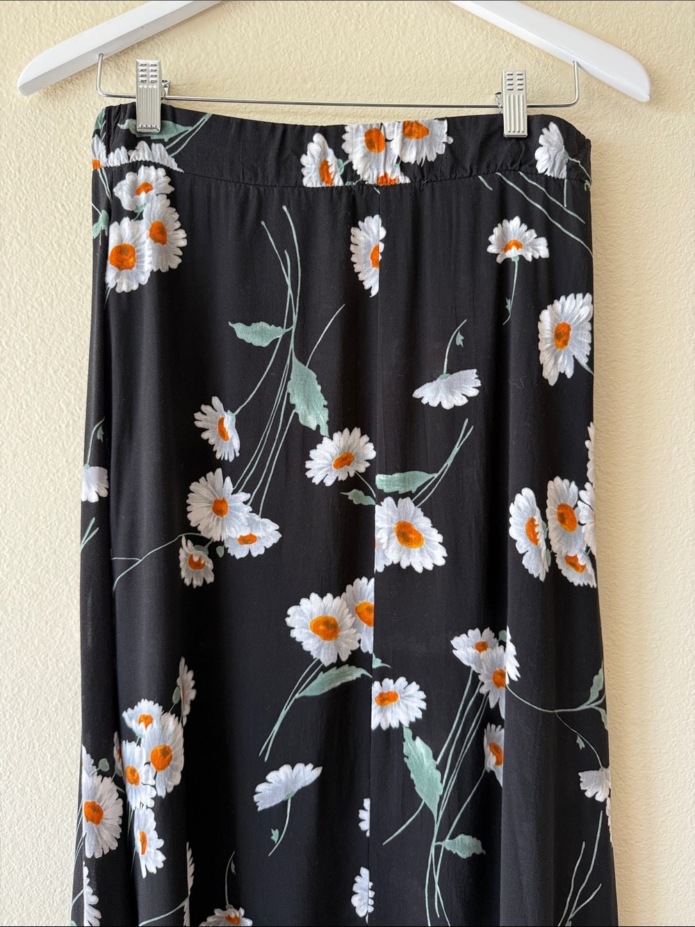 Brandy Melville Daisy Print Maxi Midi Skirt - Picture 5 of 11